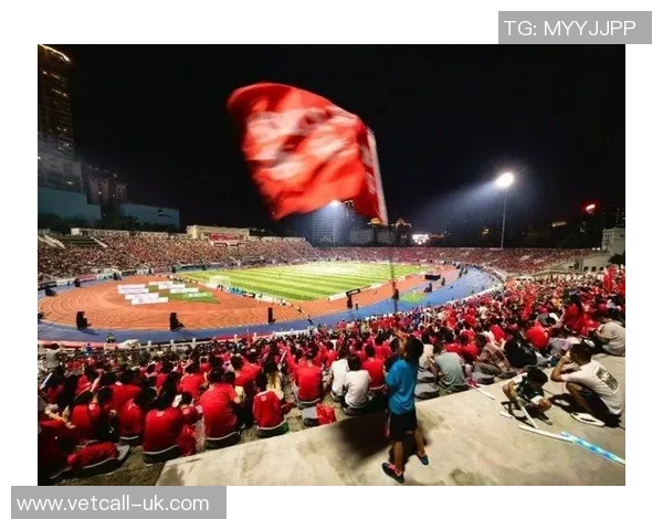 体育赛事激情四溢 赛场内外激烈对决点燃球迷热血与梦想